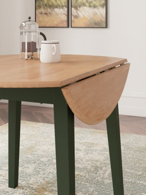 Ashley Furniture Gesthaven dining room set with a wooden table and matching chairs, detailed view of the elegant dining furniture.