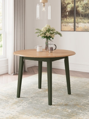 Ashley Furniture Gesthaven dining room set with a wooden table and six matching upholstered chairs, elegant and classic design.