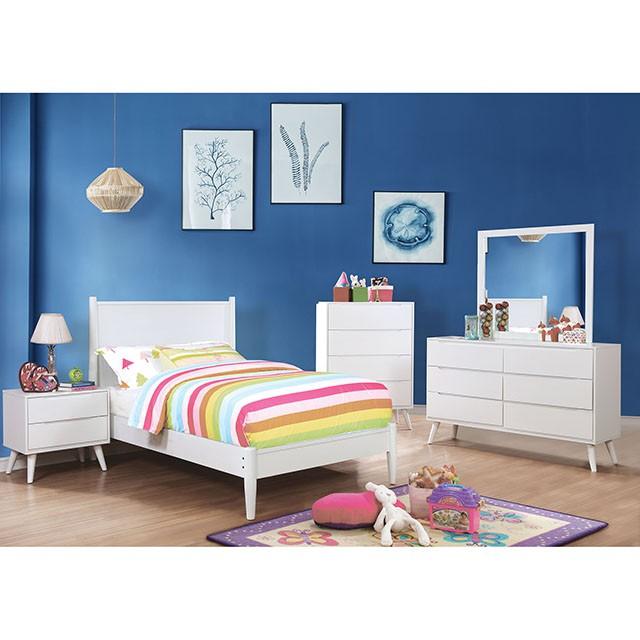 LENNART II White Cal.King Bed