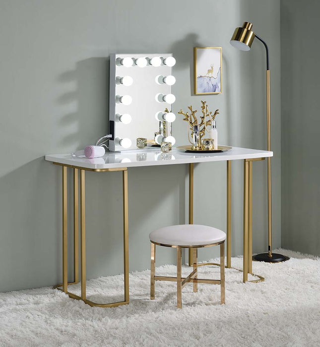 Vanity Desk(Same 93102)