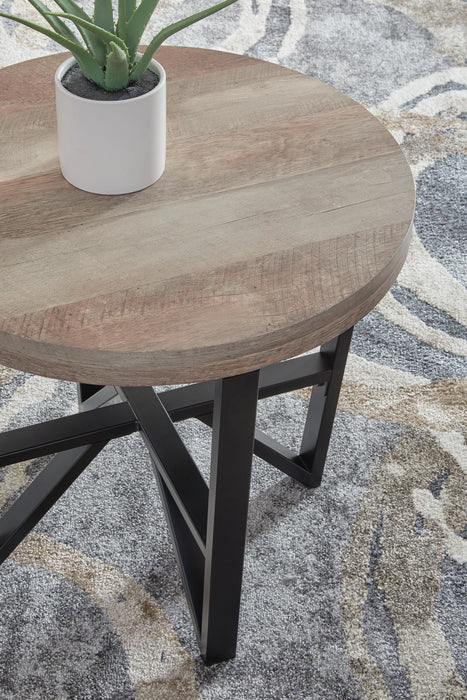 Deanlee Table (Set of 3)