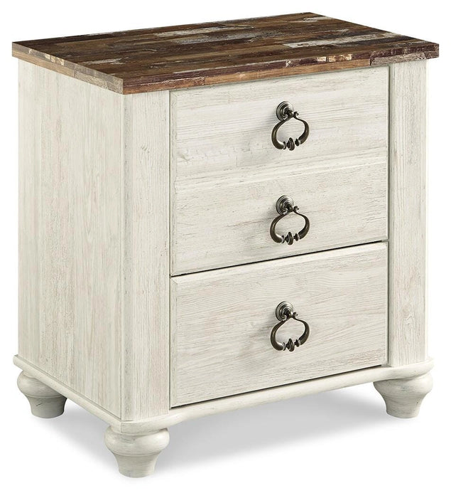 Willowton Panel Bed with Mirrored Dresser & 2 Nightstands